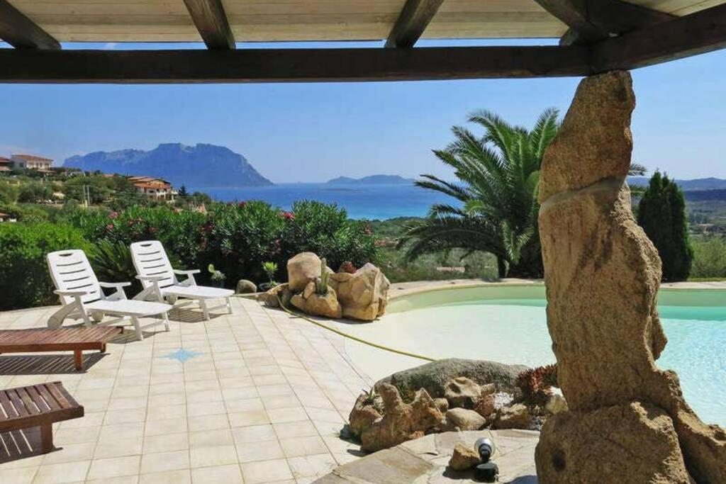 Villa And Pool Tavolara View Porto Istana Exterior foto